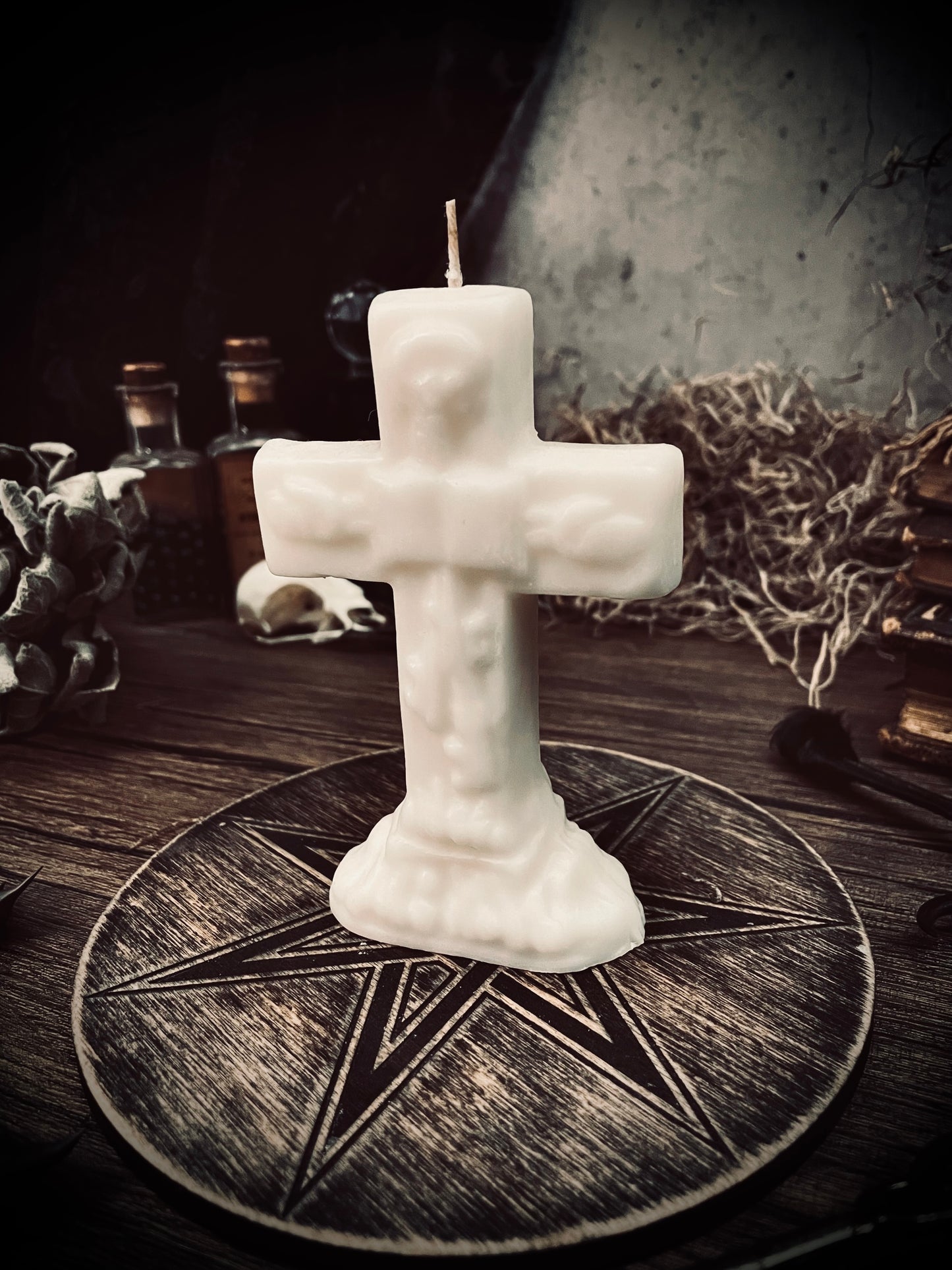Cross Candle