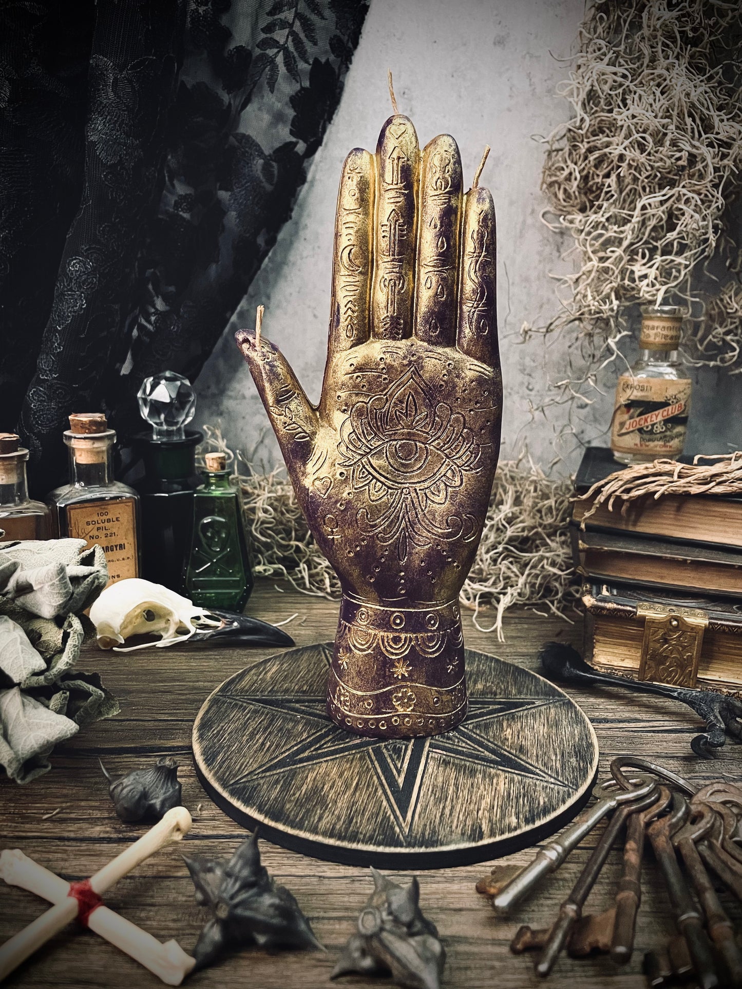 Gilded Hand of Power Candle
