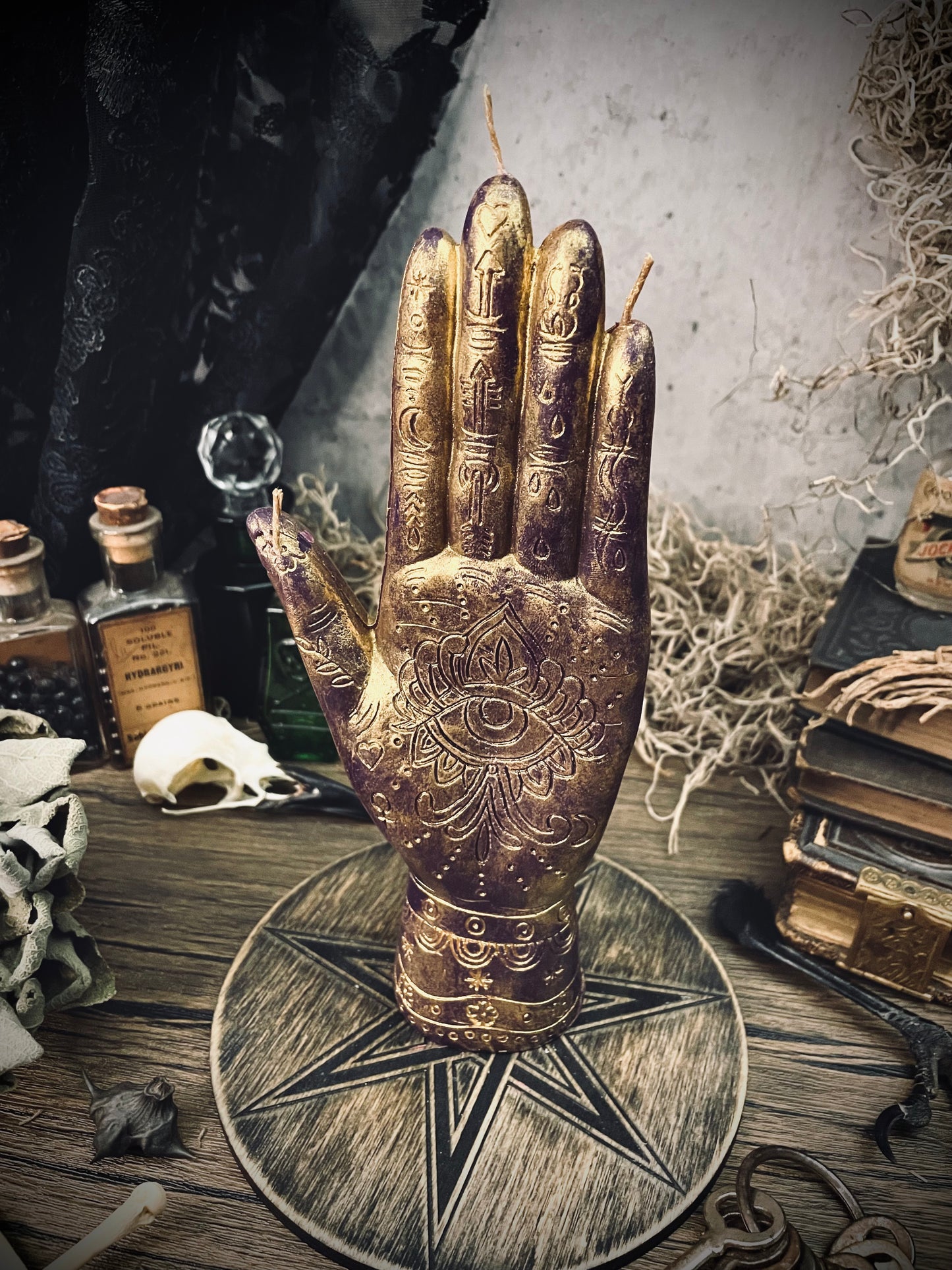 Gilded Hand of Power Candle
