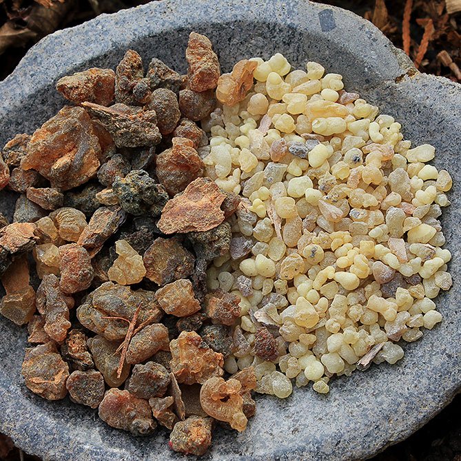 Frankincense & Myrrh Oil