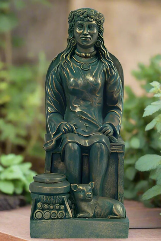 Cerridwen Goddess Statue