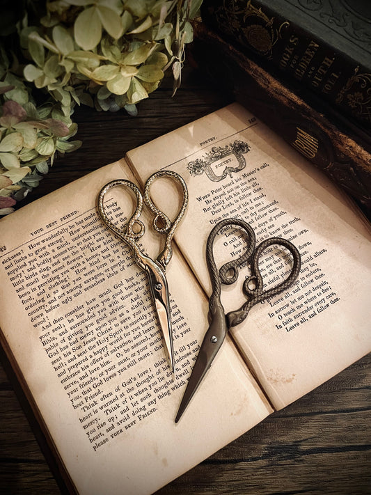 Serpent Scissors